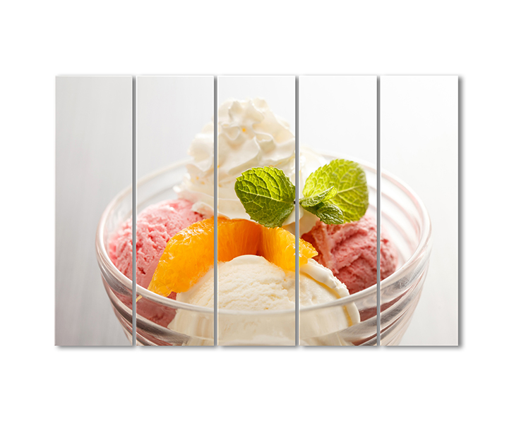 

Модульная картина Artel «Мороженое пломбирно-клубничное с мятой» 5 модулей 80x120 см