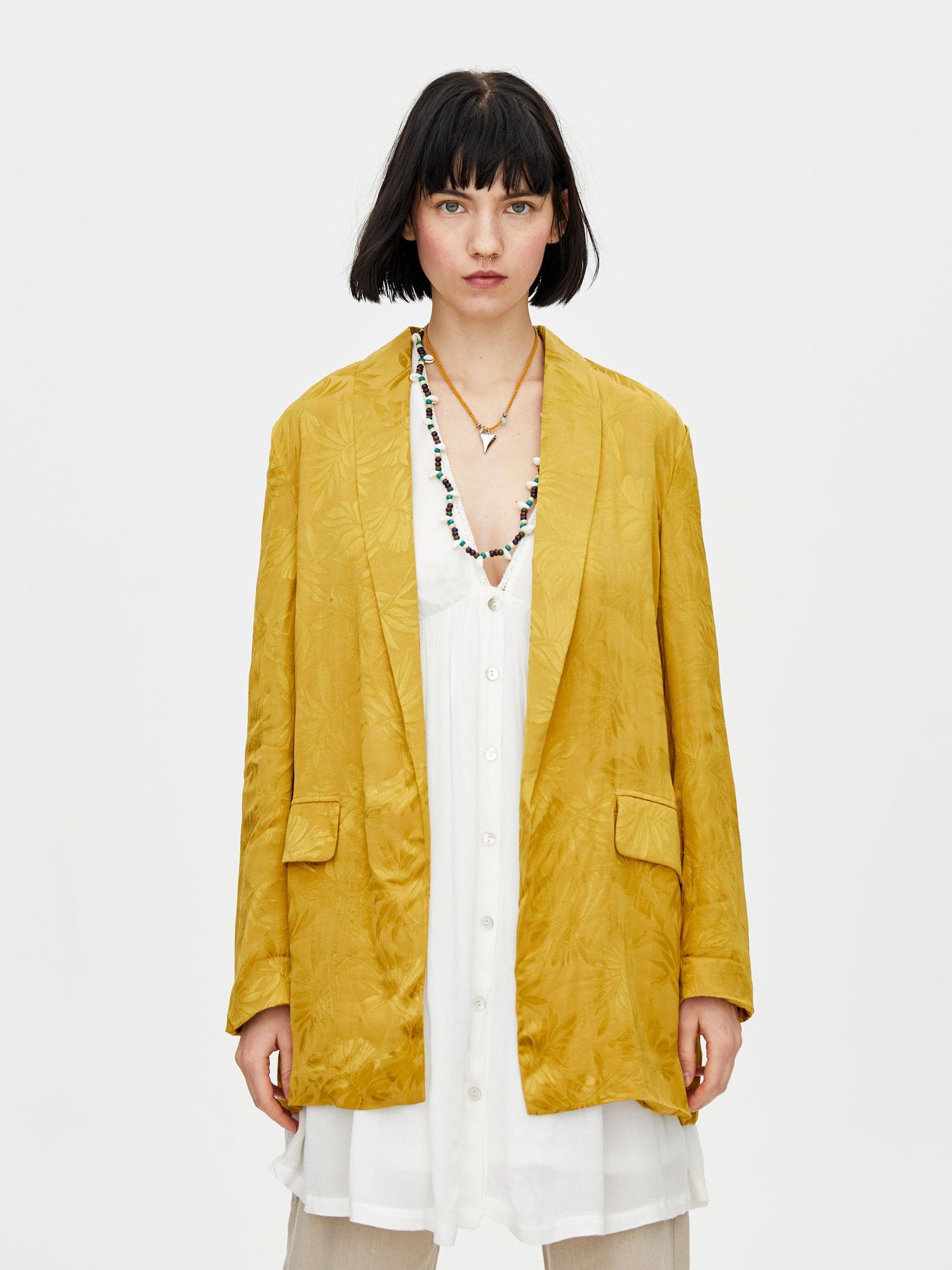 

Пиджак Pull & Bear XAZ240783NNBK S Янтарный