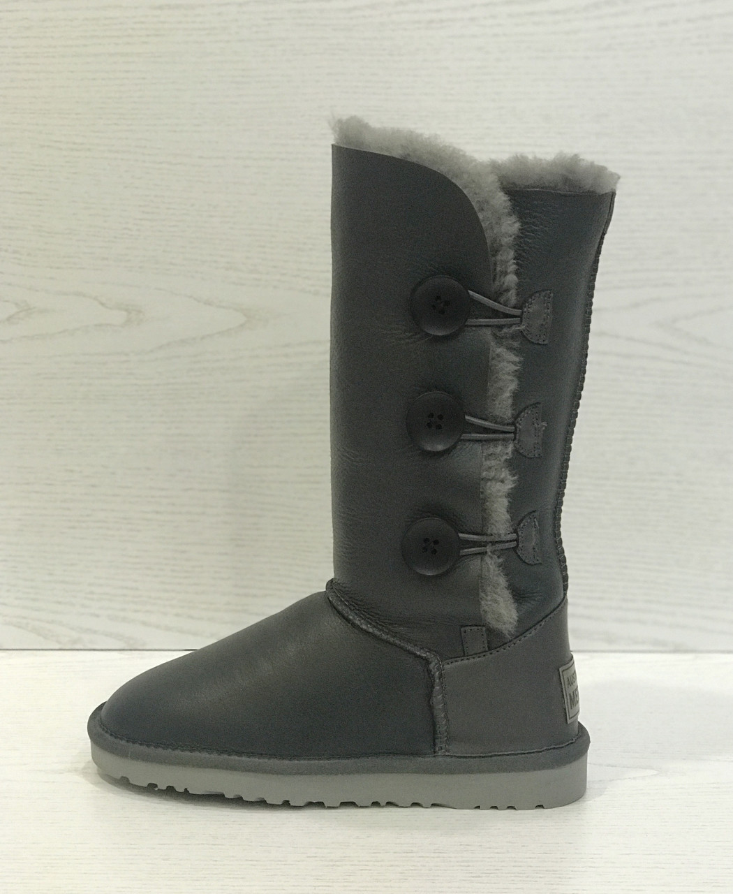 

Натуральні жіночі сірі шкіряні високі уггі на три гудзики Australian Merino Gray 36