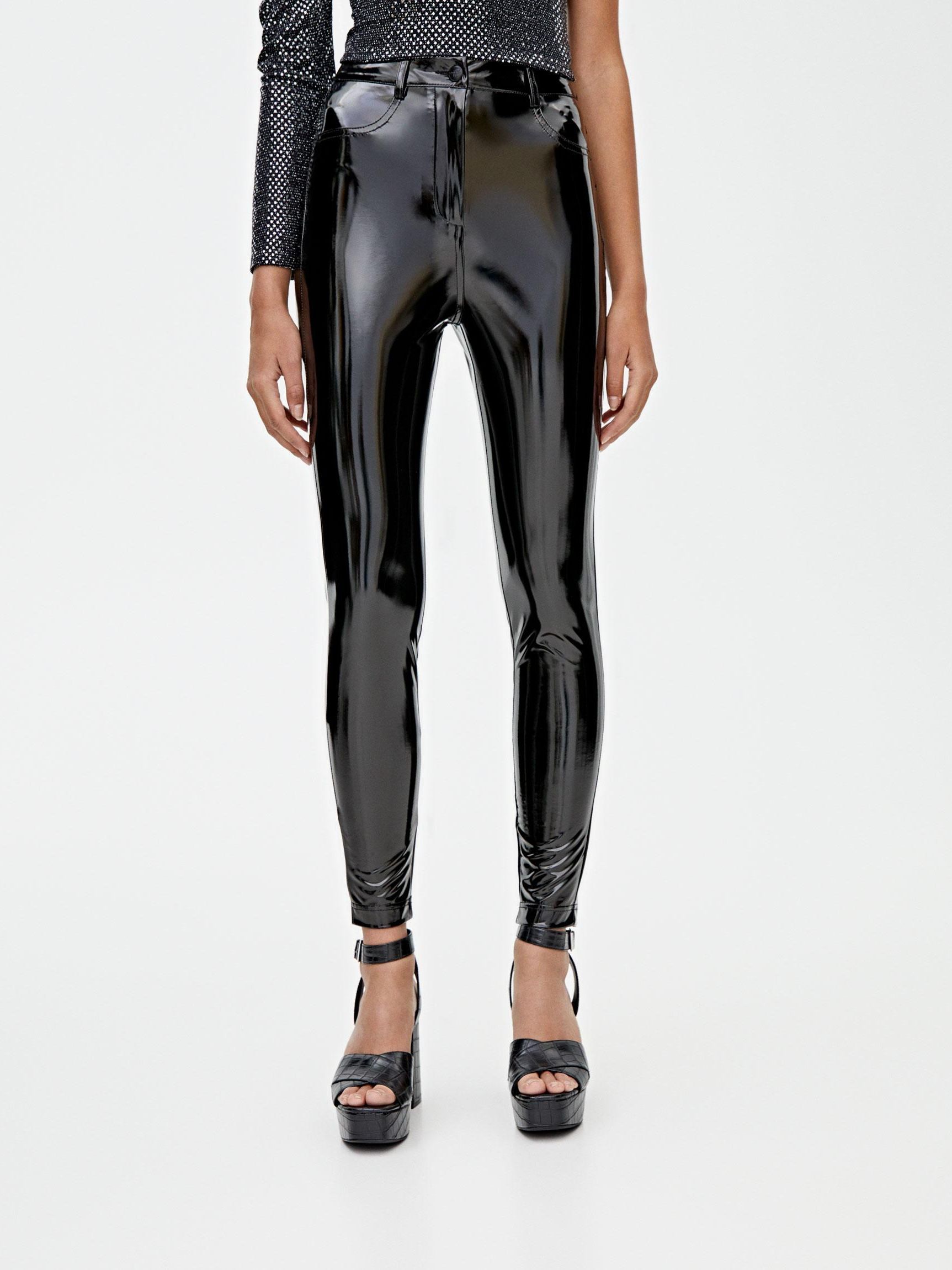 

Брюки Pull & Bear 9671/361/800 36 Черные