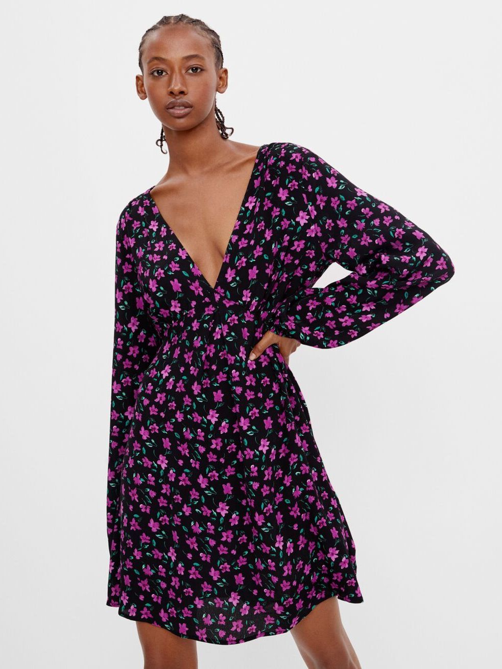 

Платье Bershka 5454/168/800  Черное, Платье Bershka 5454/168/800 XS Черное