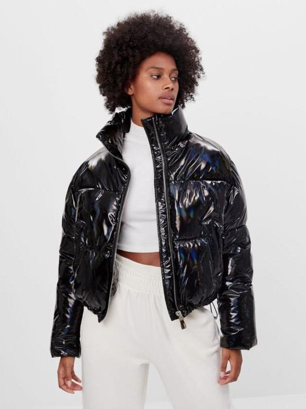 

Куртка Bershka 6179/551/800 M Черная