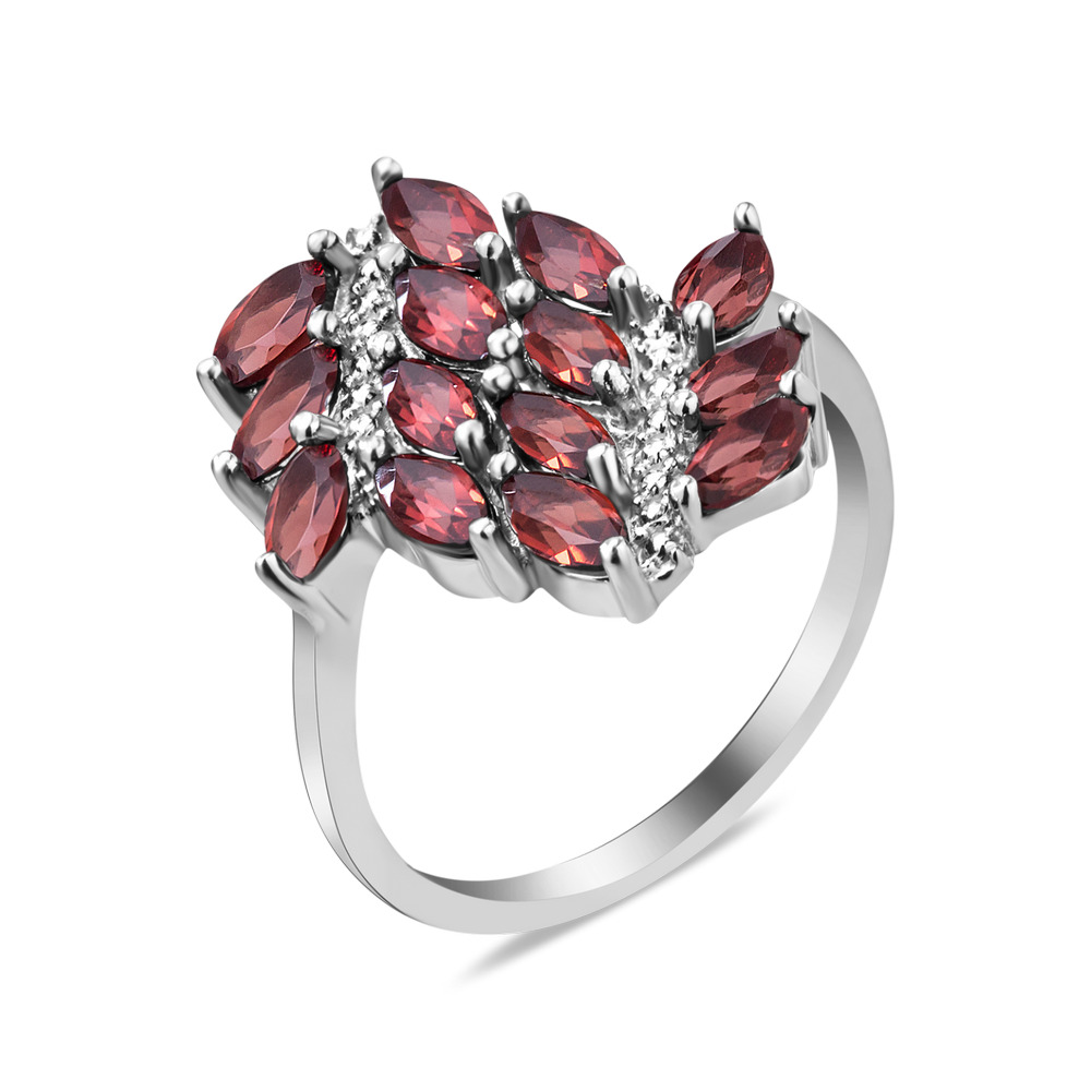 

Серебряное кольцо с гранатом 185-41 GS-5807 р-17