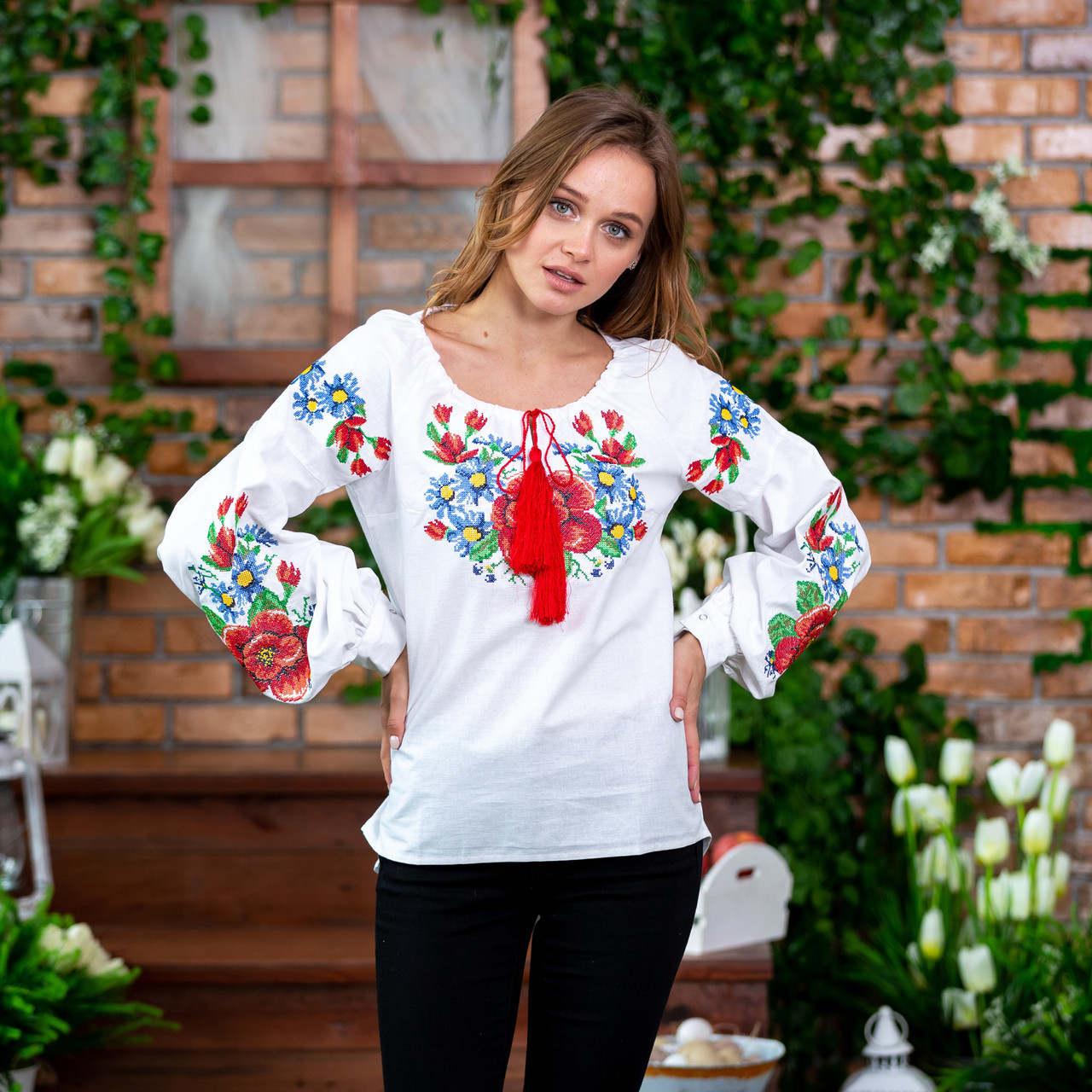 

Блуза жіноча з вишивкою Мальва біла розмір XL від MEREZHKA