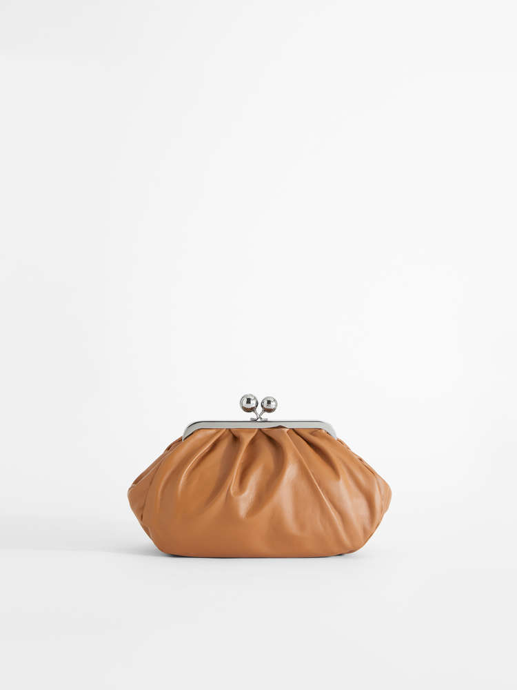 

Сумка MaxMara Бежевая 55160902600