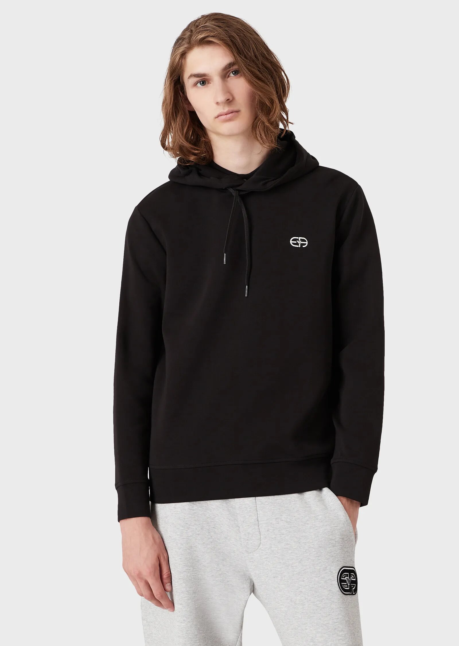 

Худи Emporio Armani L Черное 6K1M68.1JHSZ