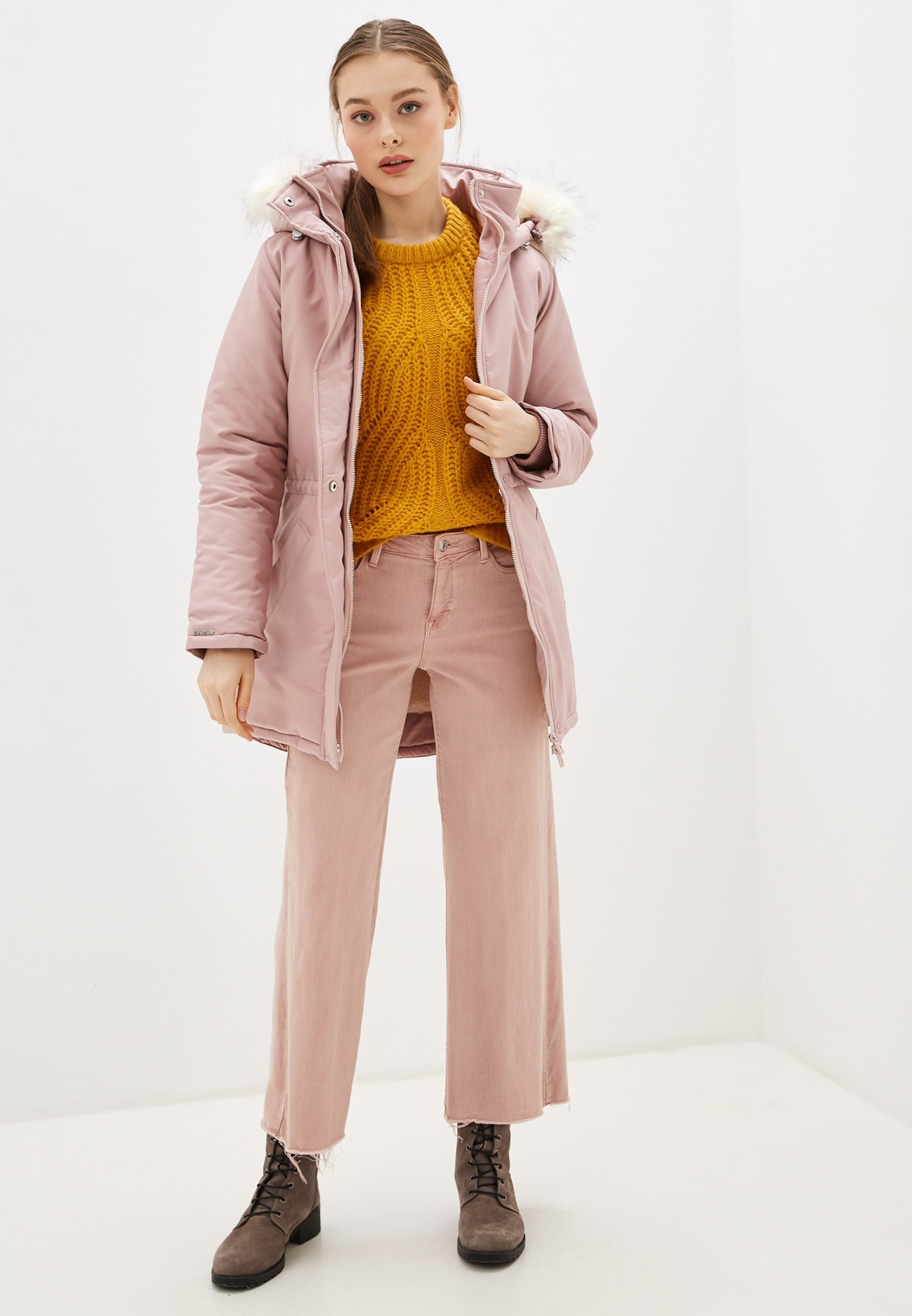 

Зимняя женская куртка на овчине DASTI Montblanc Baby Kiss Wool Soft Touch Medium 804DS201966217, Зимняя женская куртка на овчине DASTI Montblanc Baby Kiss Wool Soft Touch Medium 804DS201966217 L