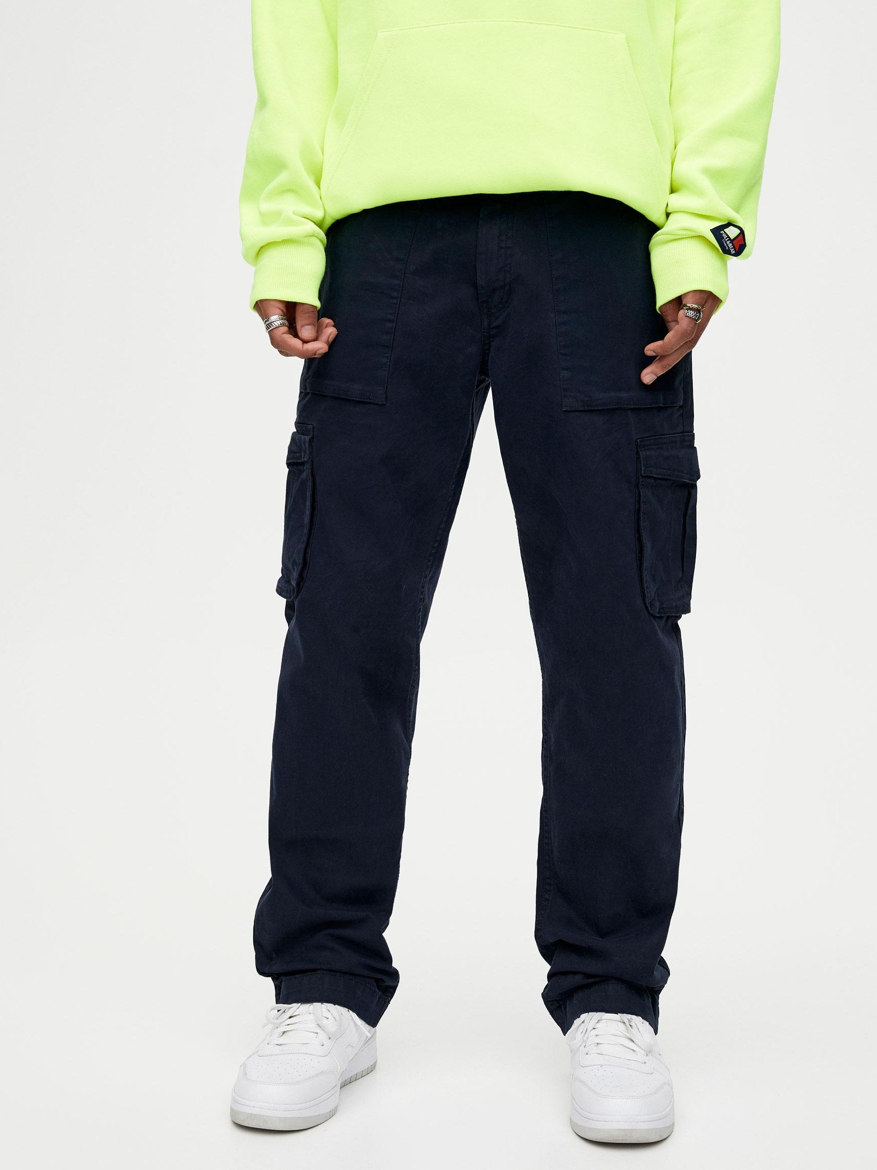 

Брюки Pull & Bear XAZ220246FAVZ  Темно-синие, Брюки Pull & Bear XAZ220246FAVZ 40 Темно-синие