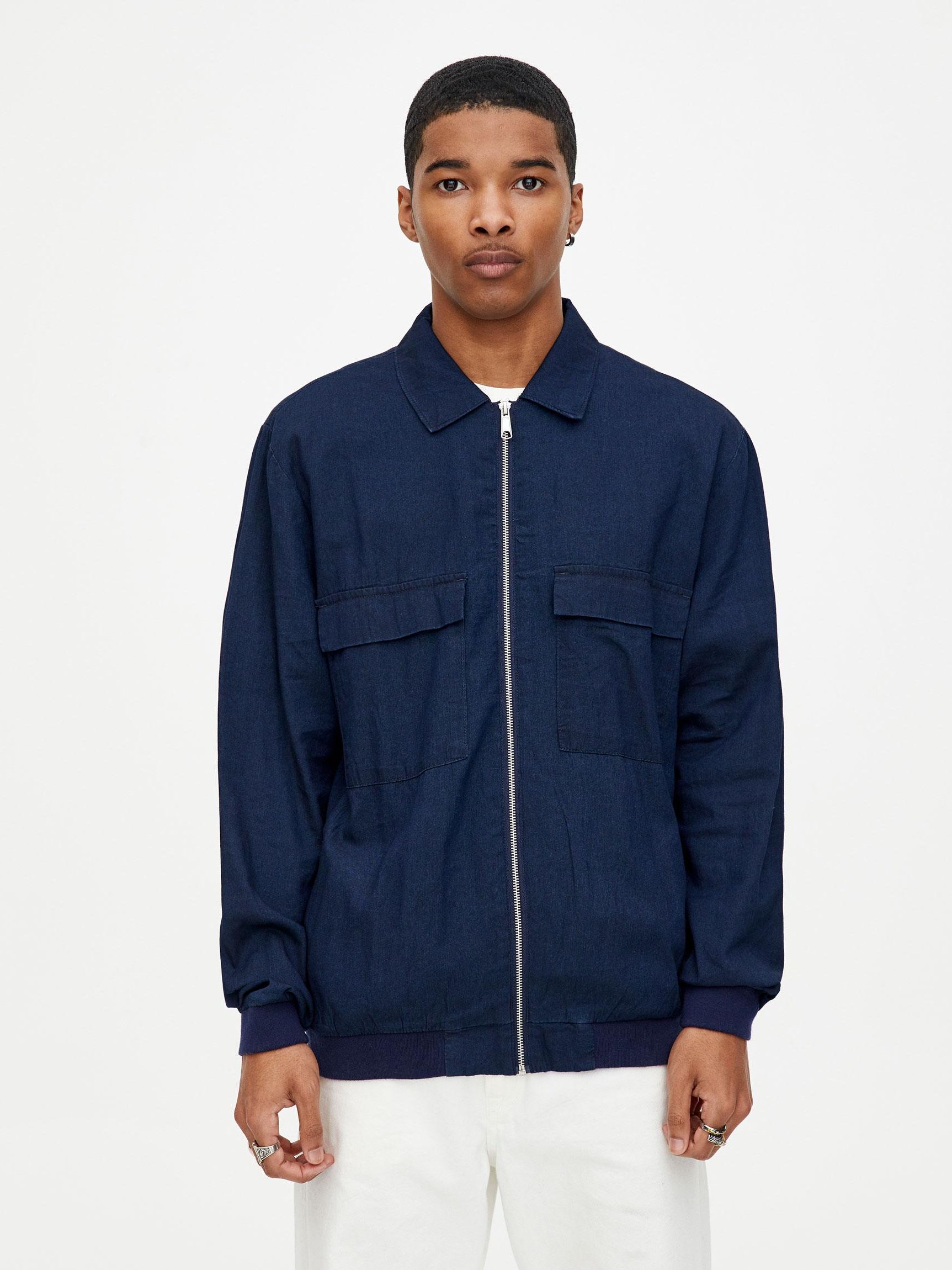

Ветровка Pull & Bear XAZ240795XQSR L Темно-синяя