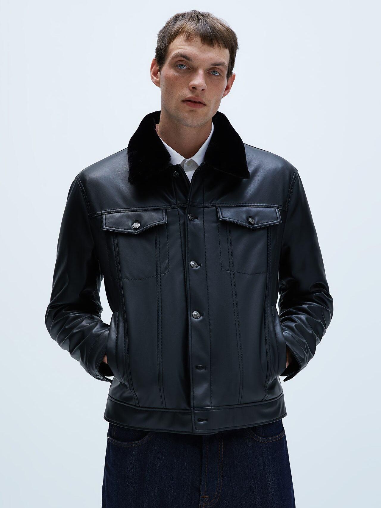 

Куртка из искусственной кожи Zara XAZ265900IKNN S Черная