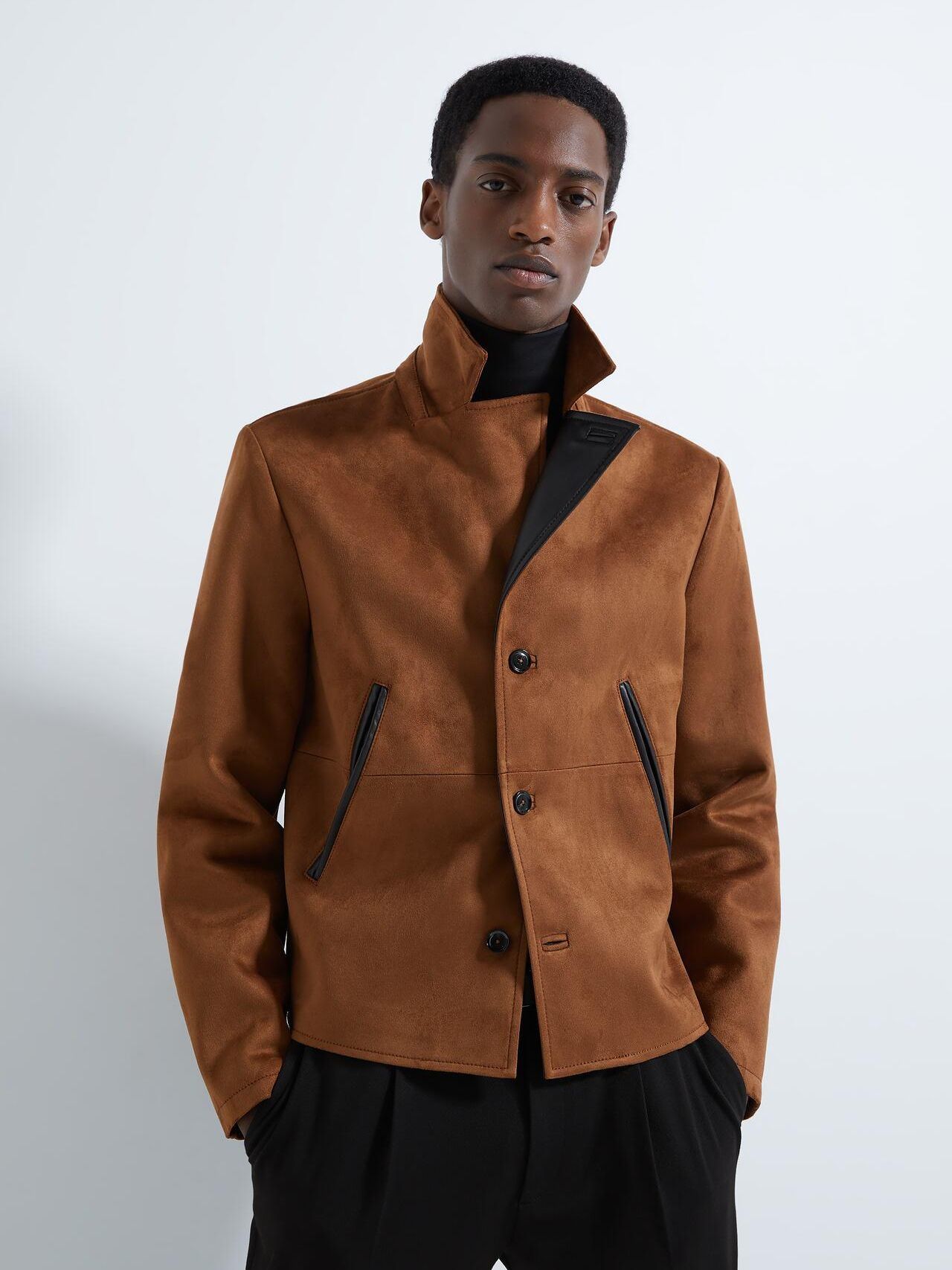 

Куртка из искусственной замши Zara XAZ266194OKJT S Коричневая