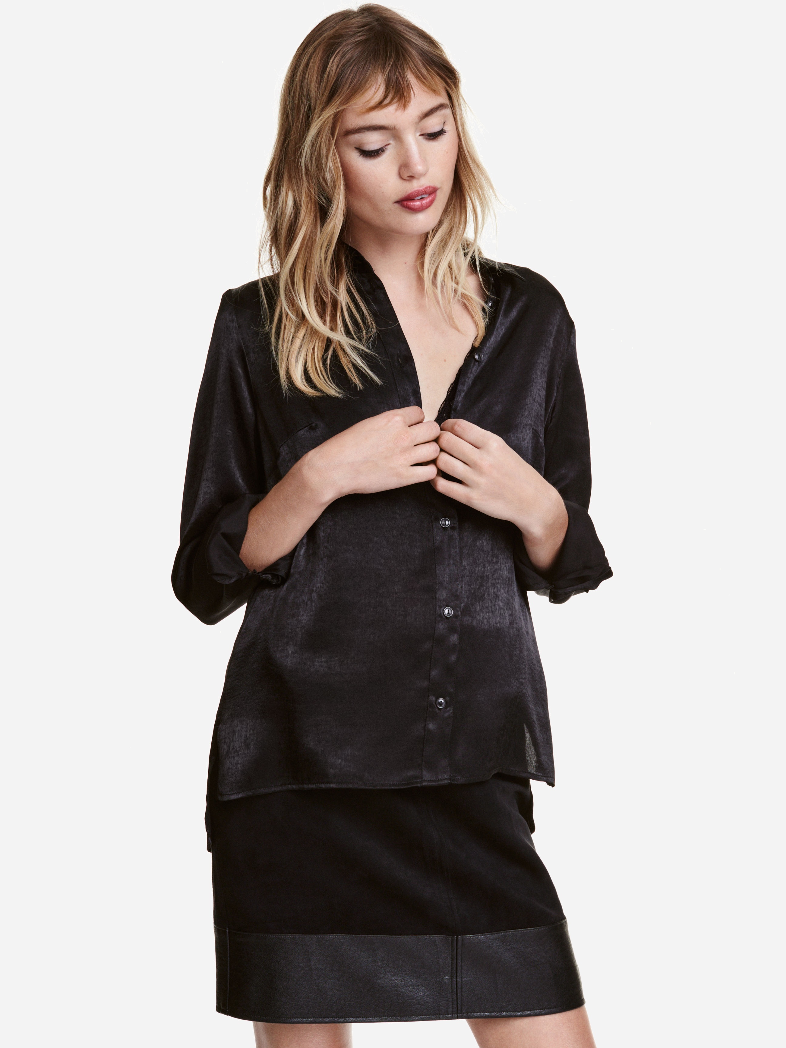 

Блузка H&M XAZ050794OERU  Черная, Блузка H&M XAZ050794OERU 32 Черная