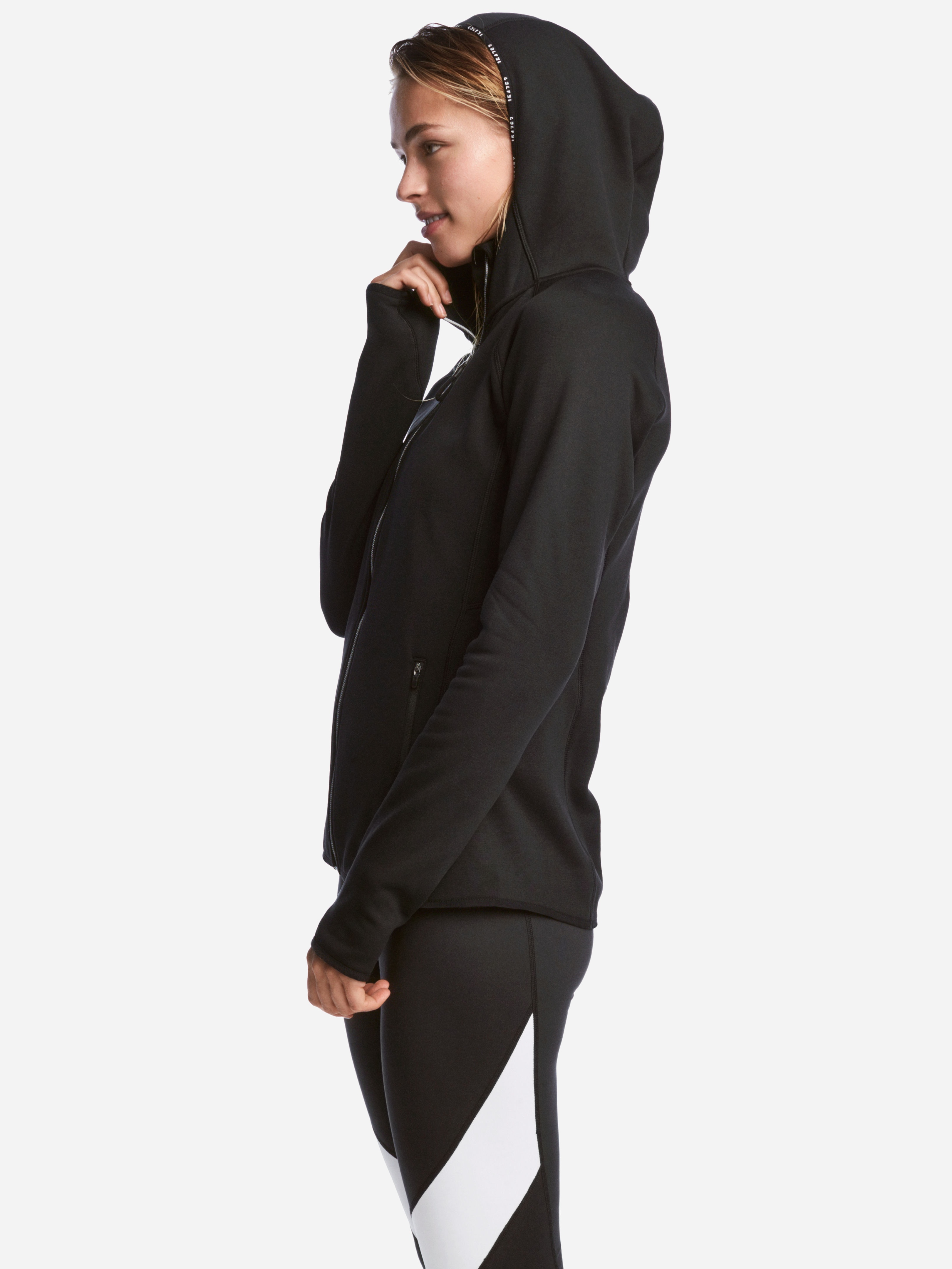 

Спортивная кофта H&M XAZ057413WQUF M Черная