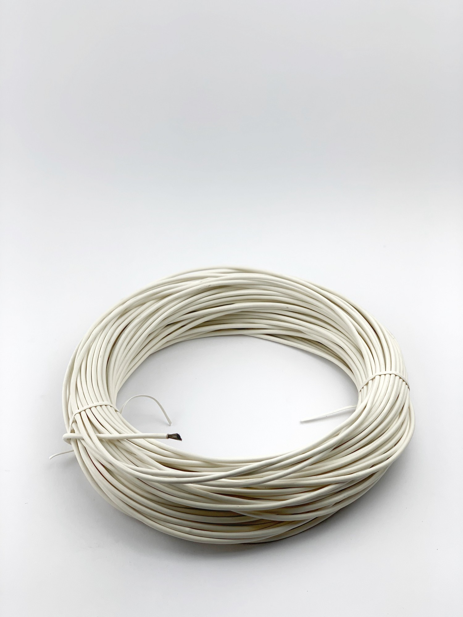 

Нагревательный кабель Nova Therm KH-400 80 м. карбоновый 2.8 мм / 400 ом. метр