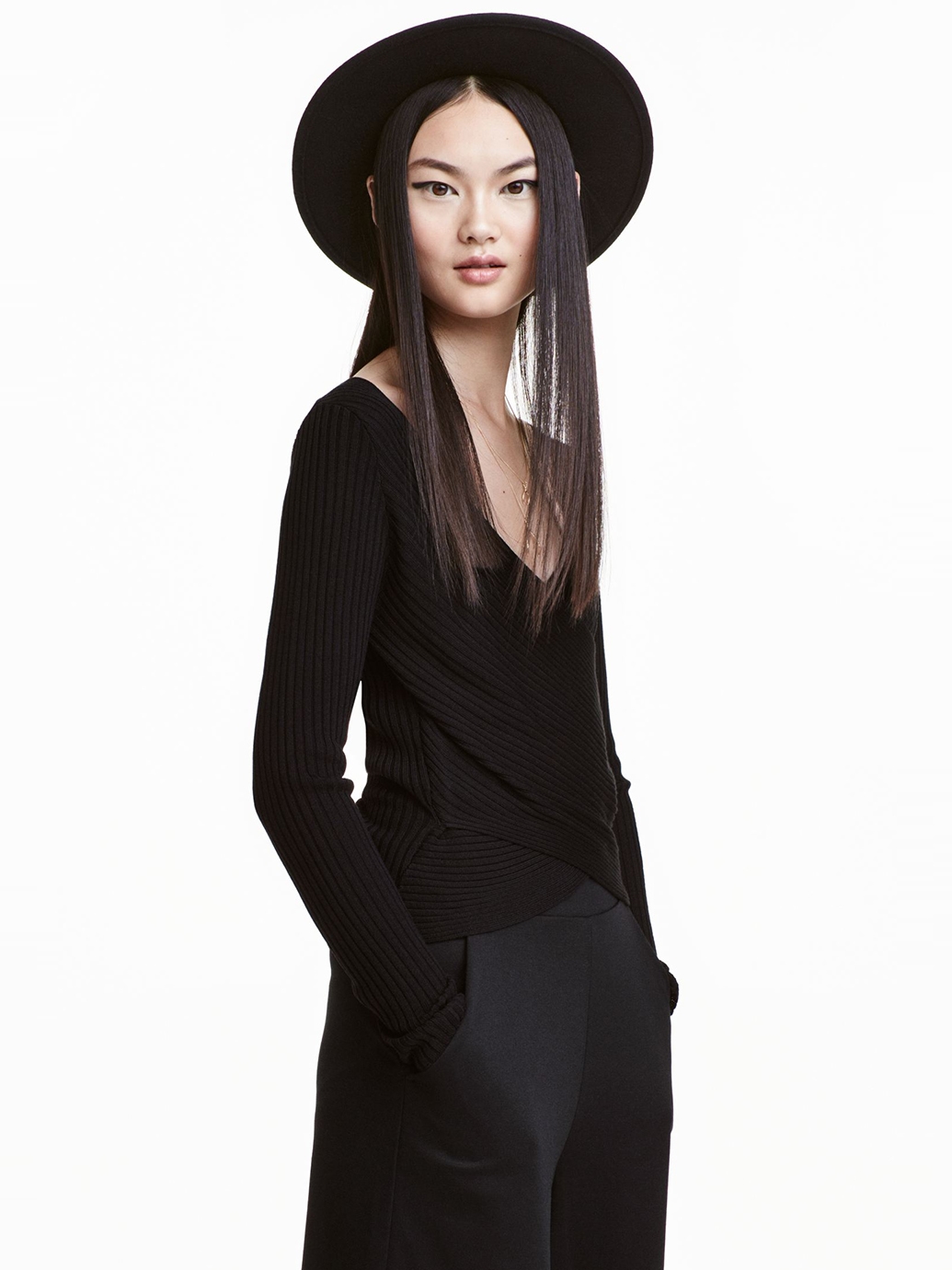 

Пуловер H&M 9373814 М Черный