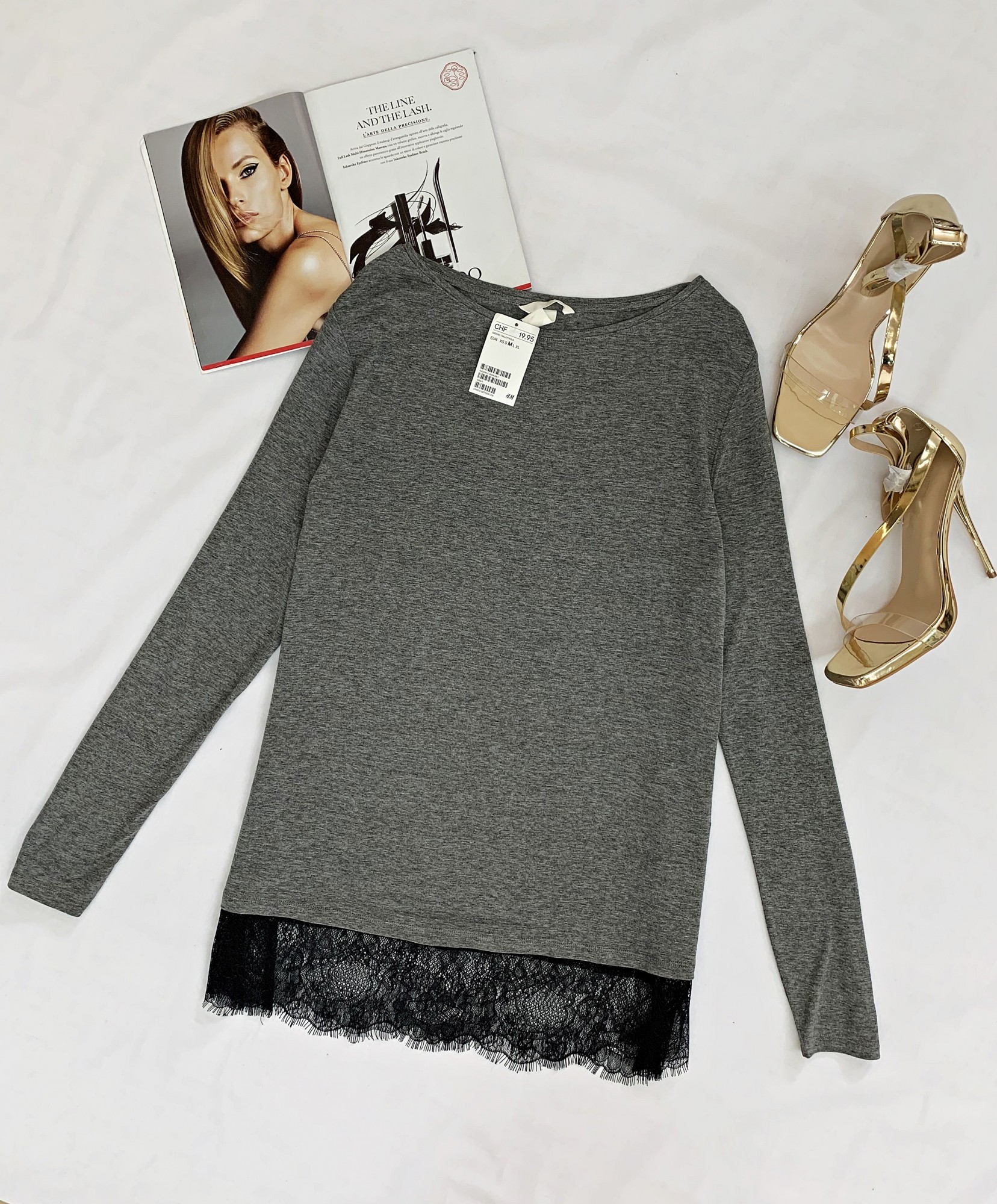 

Серый лонгслив с гипюром H&M M