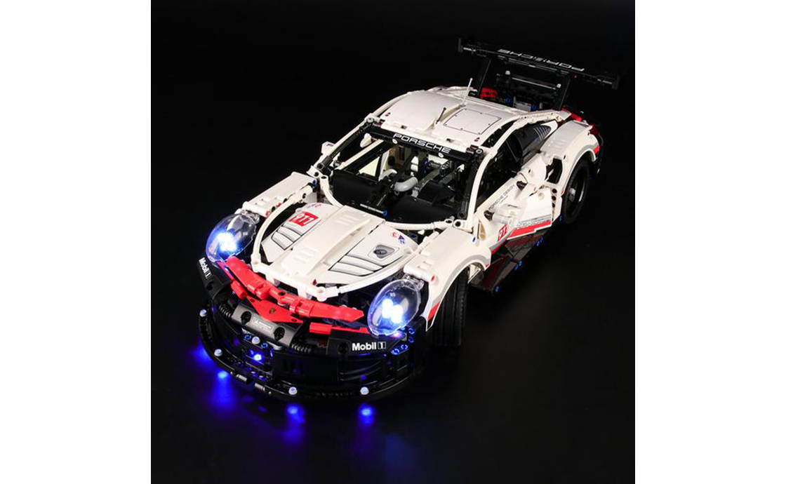 

Конструктор LEGO Підсвічування для набору Technic Porsche 911 RSR (42096) 1 деталей (LGK117)