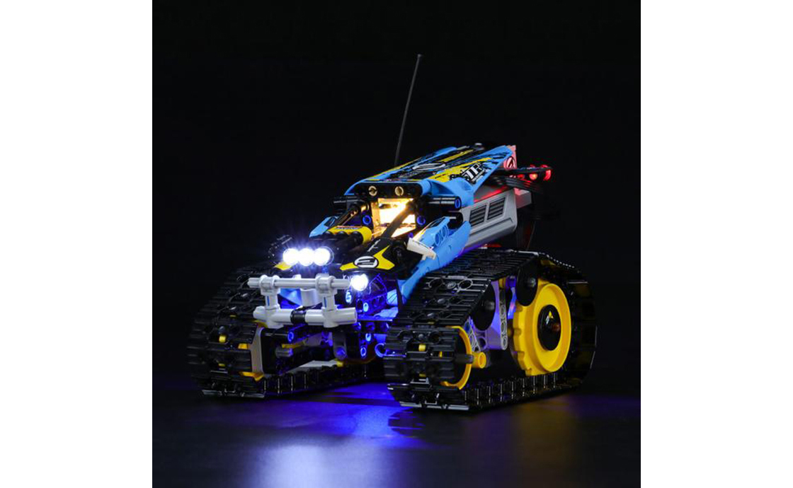 

Конструктор LEGO Підсвічування для набору Technic Швидкісний всюдихід на радіокеруванні (42095) 1 деталей (LGK361)