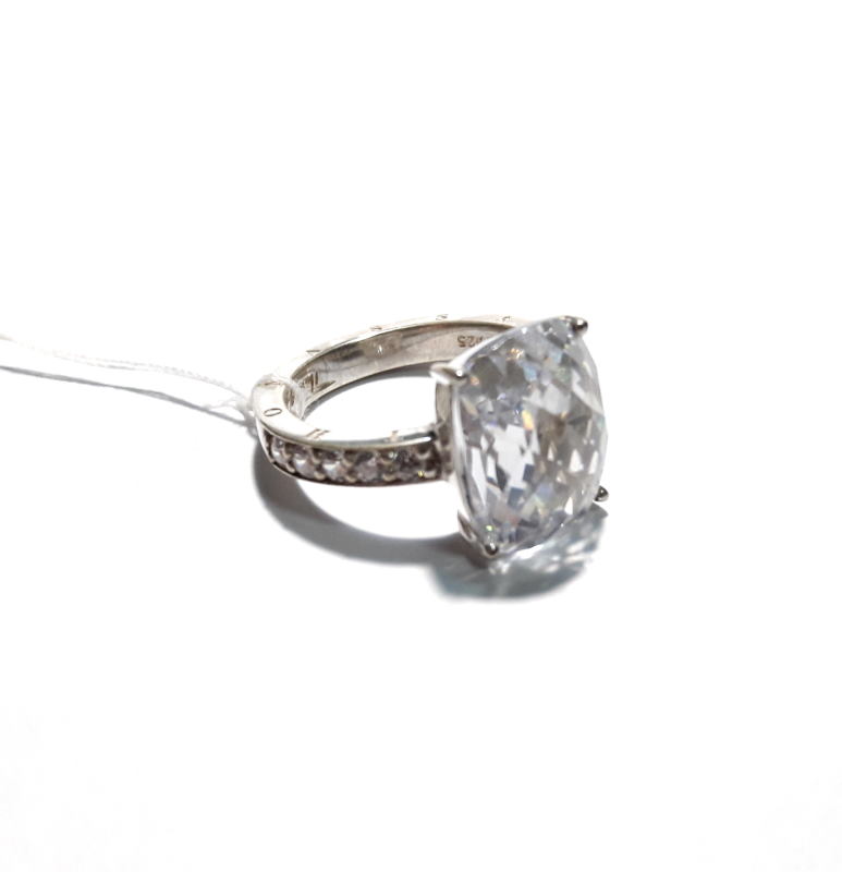 

Кольцо Thomas Sabo TR1754-1-066-54