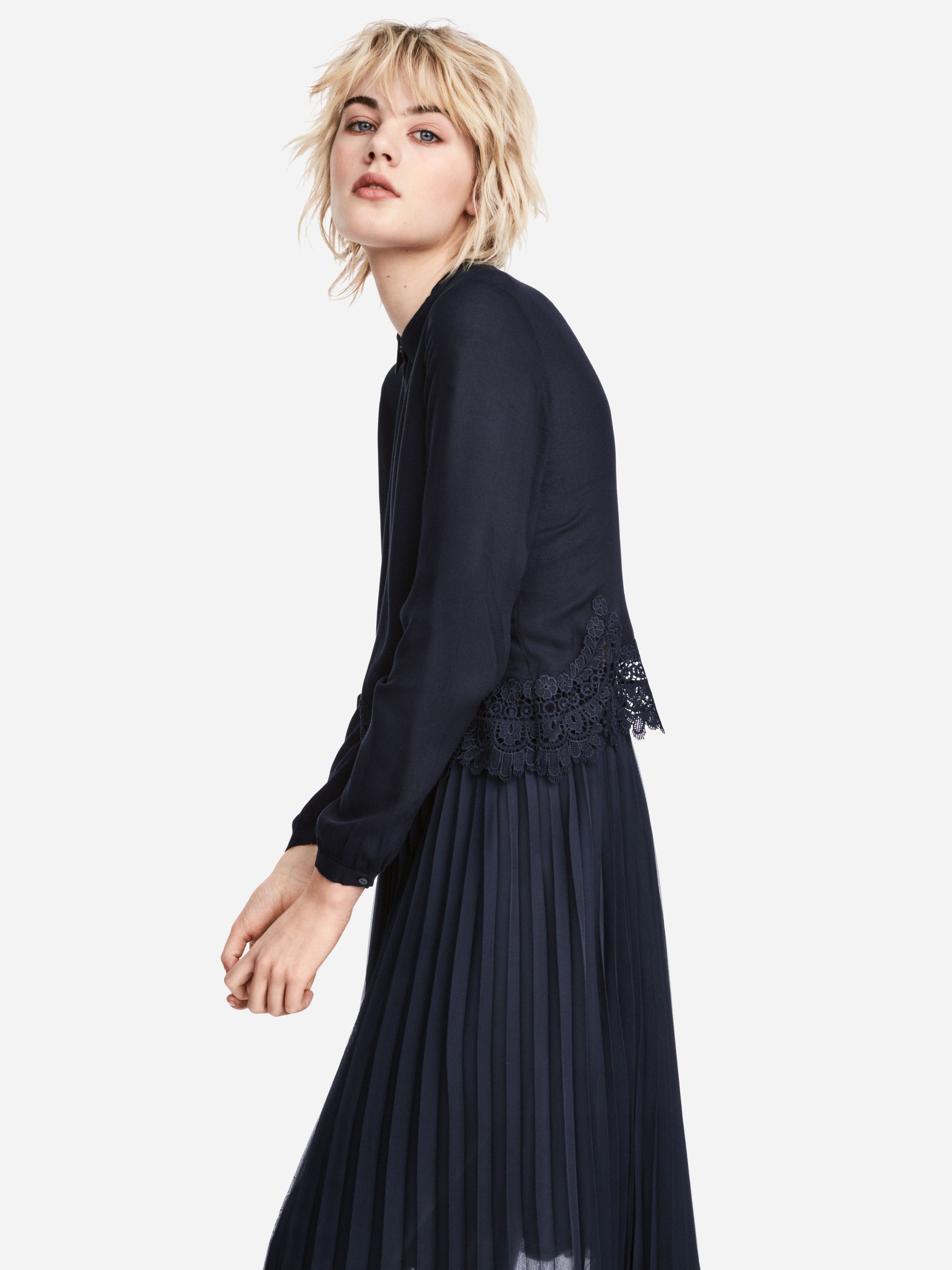 

Блузка H&M XAZ065277JXPV  Темно-синяя, Блузка H&M XAZ065277JXPV 36 Темно-синяя