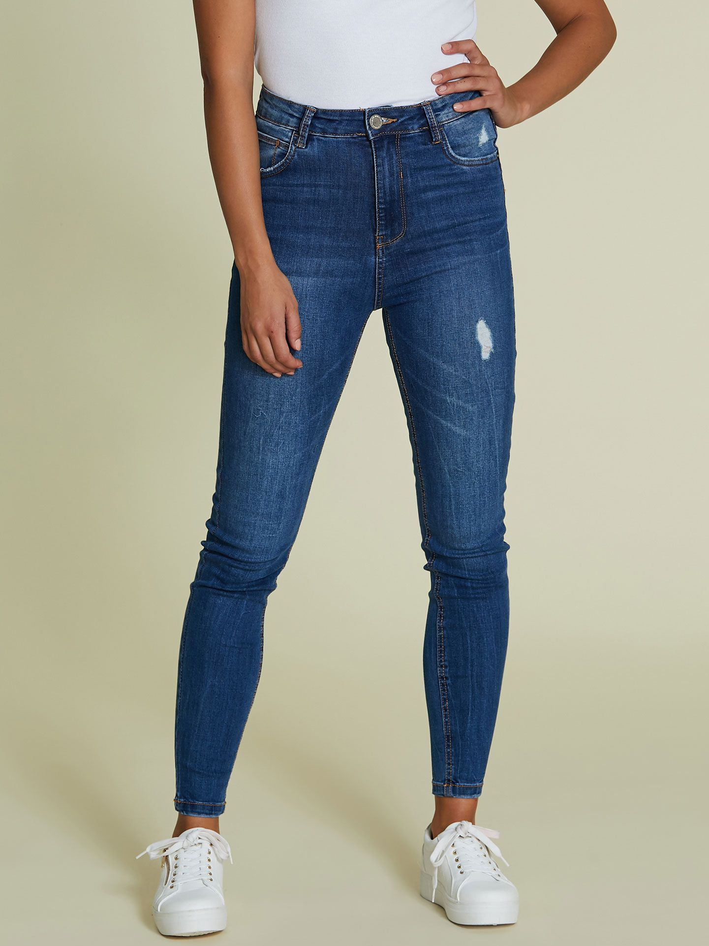 

Джинсы Piazza Italia 46452-649 40 Denim