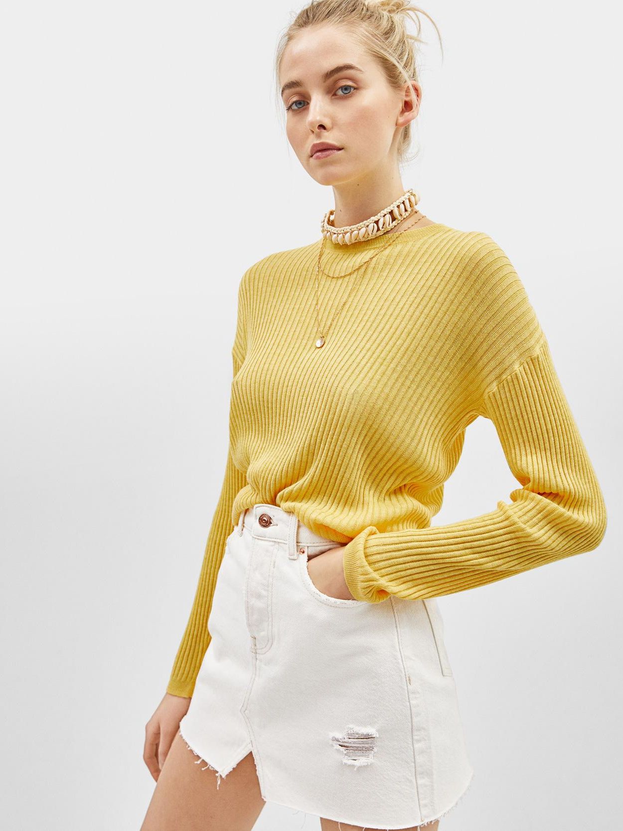 

Джемпер Bershka XAZ220109MKRW L Желтый