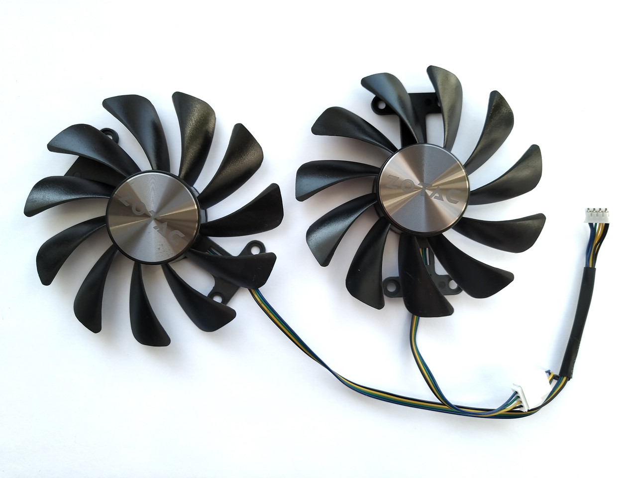 

Вентилятор Ecotherm для видеокарты Zotac AMP Edition GFM10012H12SPA (GAA8S2U) комплект 2 шт (№89.2)