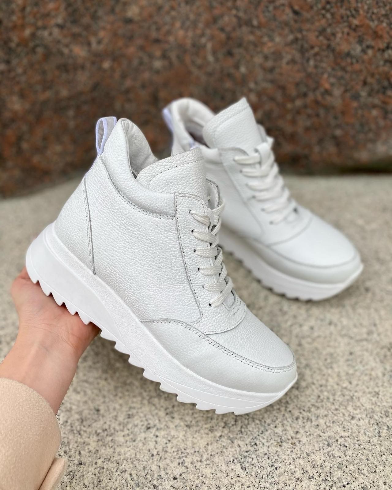 

Женские кроссовки Dino Vittorio 2115 З 38 белые