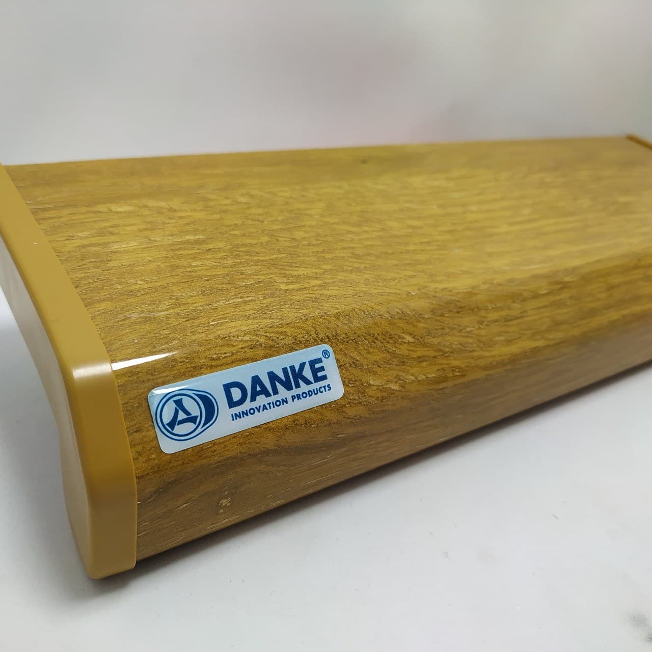 

Підвіконня Danke Premium Lalbero Classico 1000х150мм Світлий дуб