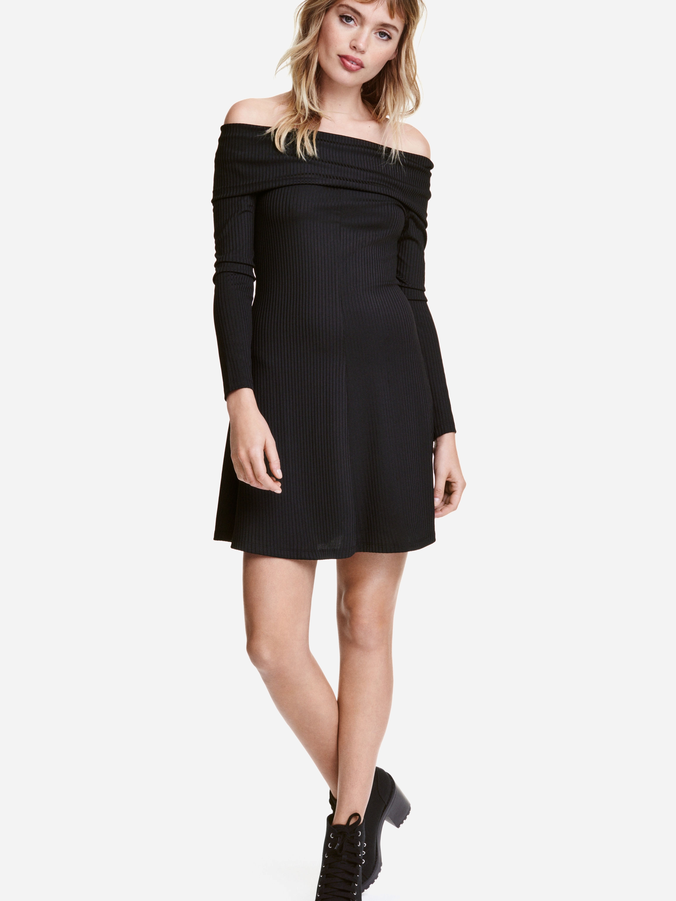 

Платье H&M Divided XAZ049081JMRQ  Черное, Платье H&M Divided XAZ049081JMRQ 34 Черное