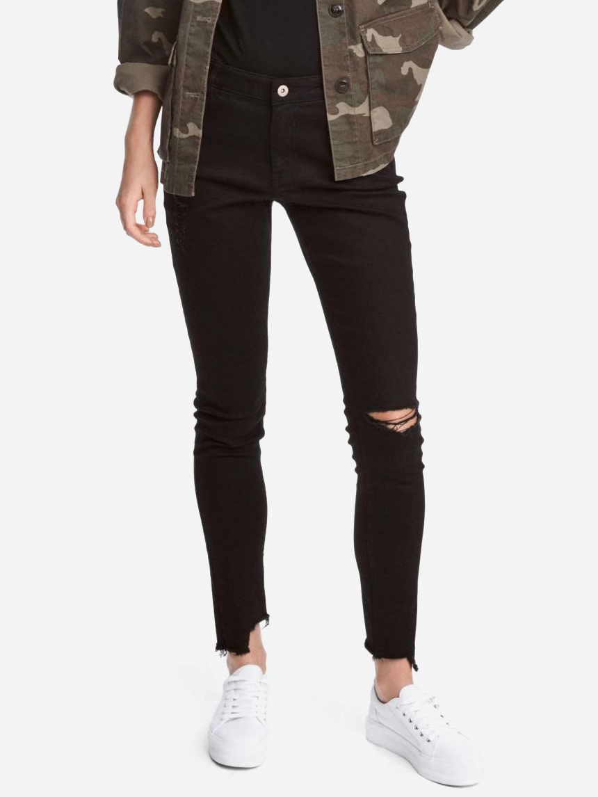 

Джинсы H&M Divided 0448515-5  Черные (СА2000001560532, Джинсы H&M Divided 0448515-5 38 Черные (СА2000001560532)