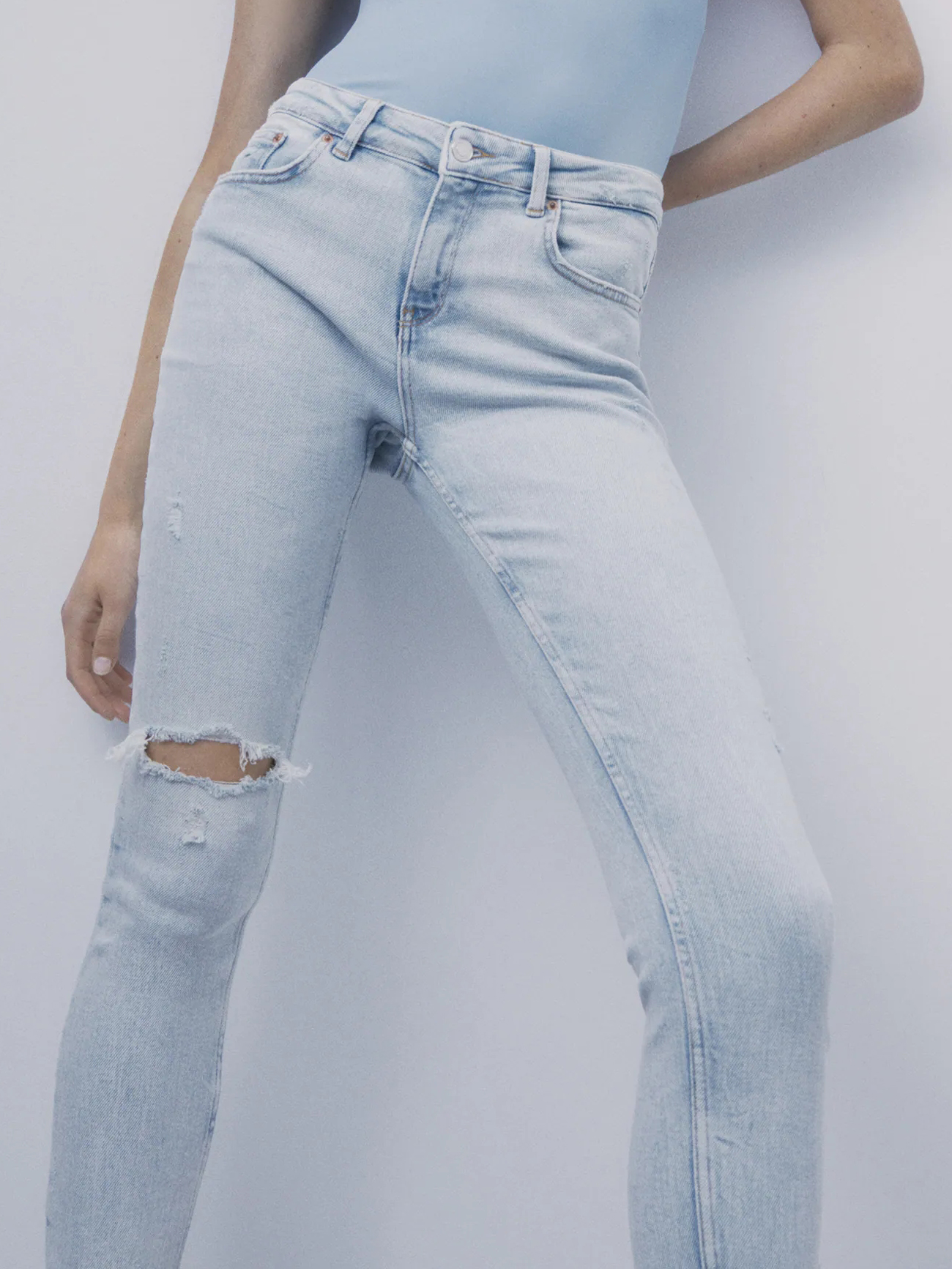 

Джинсы Zara 2553/247/400  Голубой джинс, Джинсы Zara 2553/247/400 40 Голубой джинс