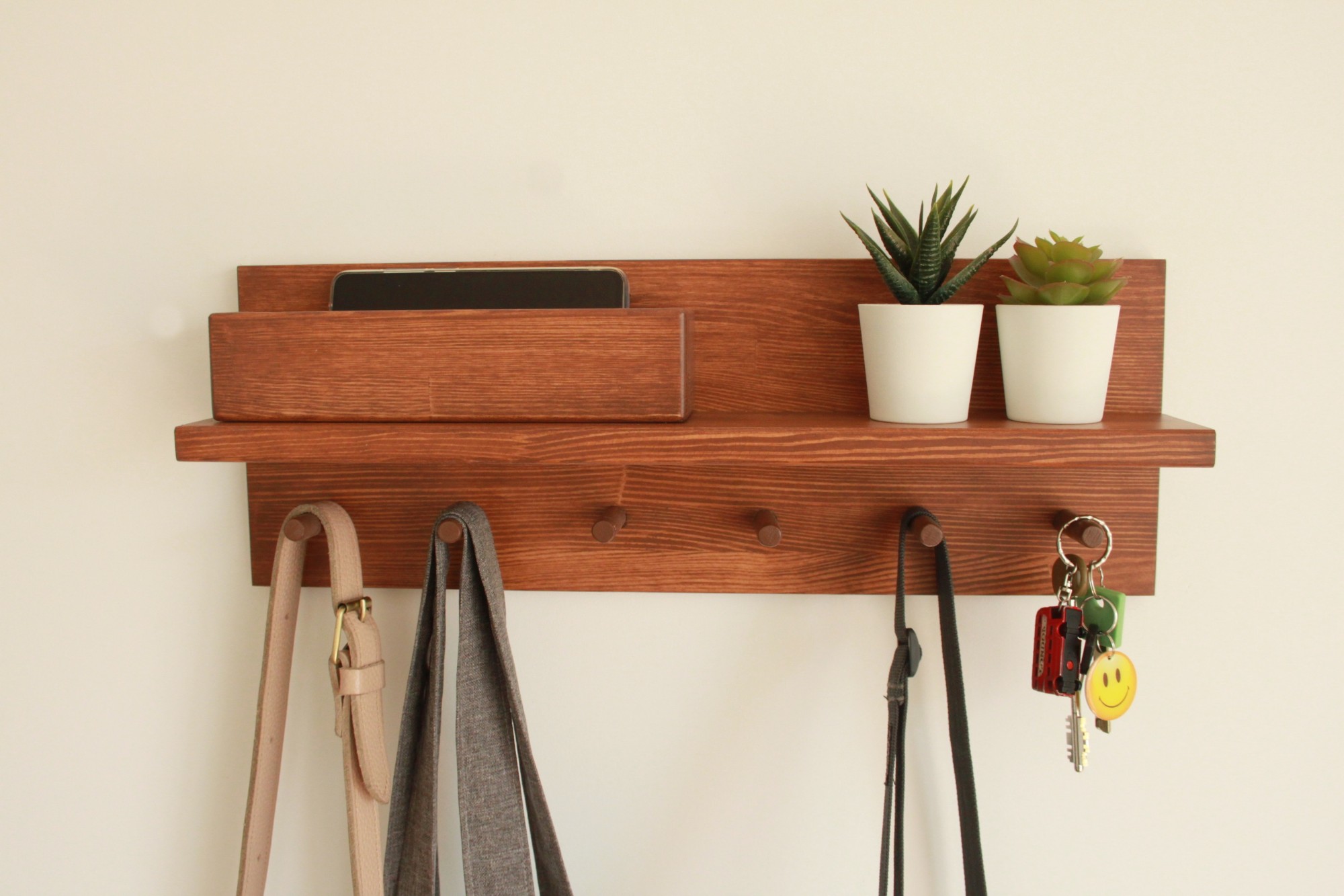 

Вешалка для одежды Decor PW 50x10x18 см орех