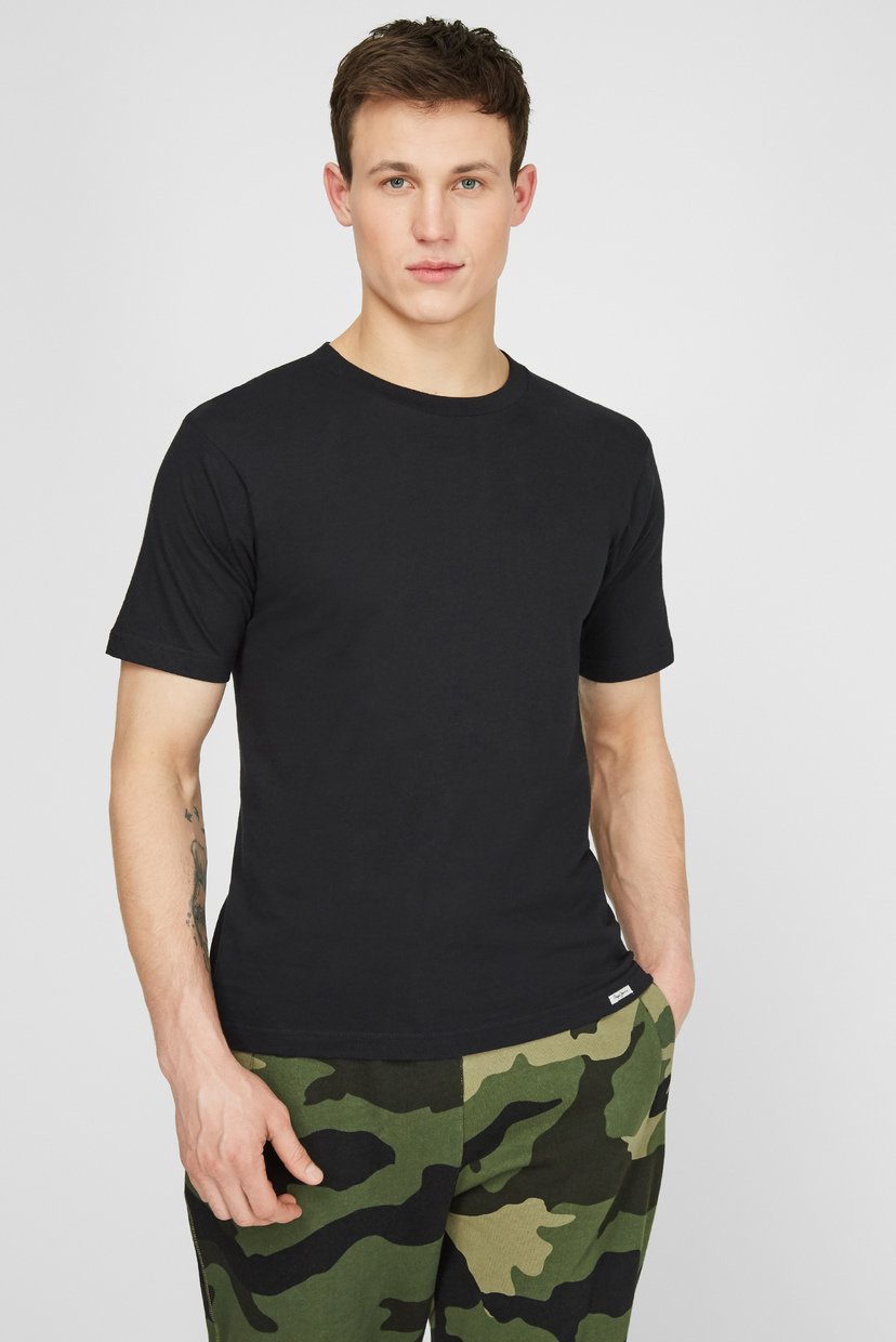 

Мужские черные футболки (2 шт) Pepe Jeans  PM503657, Мужские черные футболки (2 шт) Pepe Jeans M PM503657