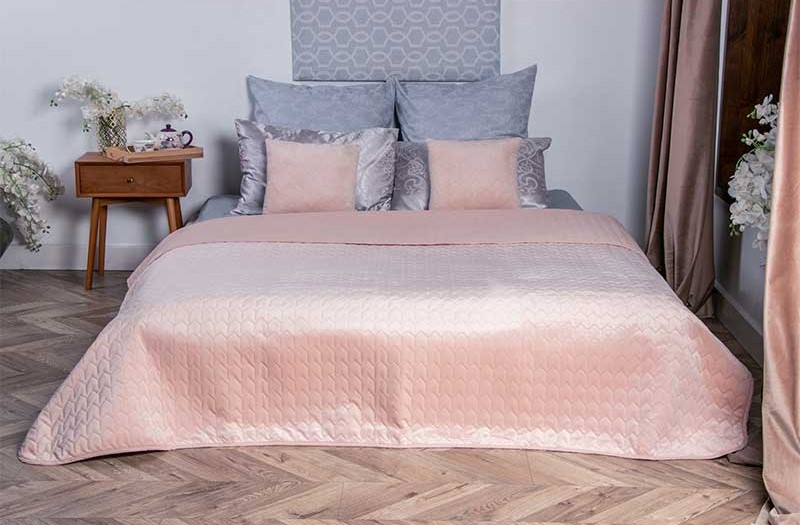 

Покрывало двухстороннее Руно VeLour Персиковое 220 х 240 см (330.55_Apricot)