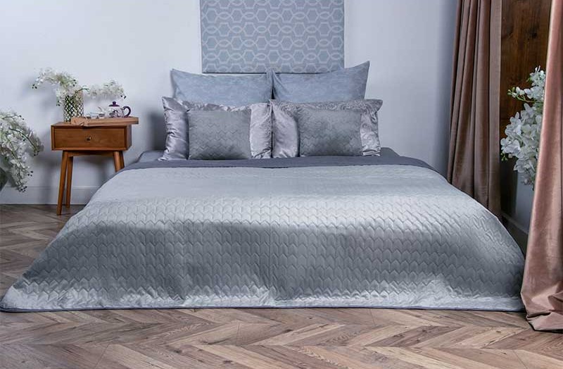 

Покрывало двухстороннее Руно VeLour Серое 180 х 220 см (340.55_Grey)
