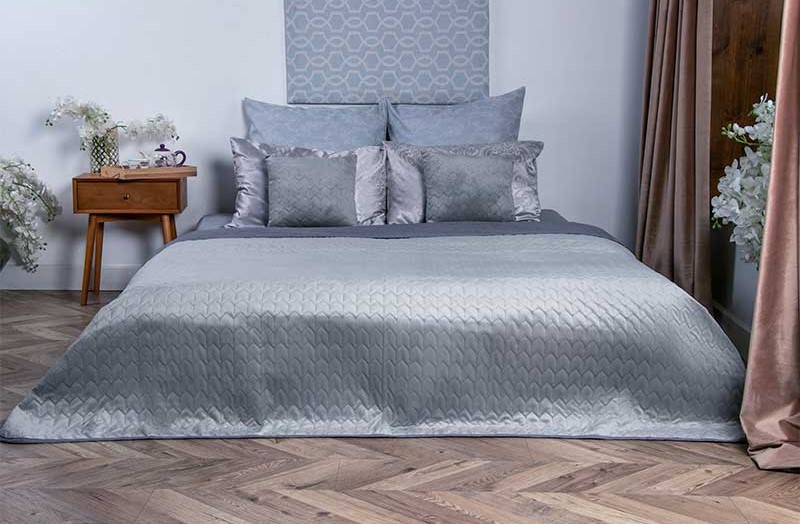 

Покрывало двухстороннее Руно VeLour Серое 220 х 240 см (330.55_Grey)