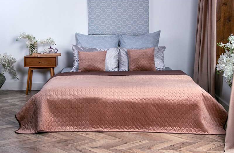 

Покрывало двухстороннее Руно VeLour Коричневое 150 х 220 см (360.55_Cappuccino)
