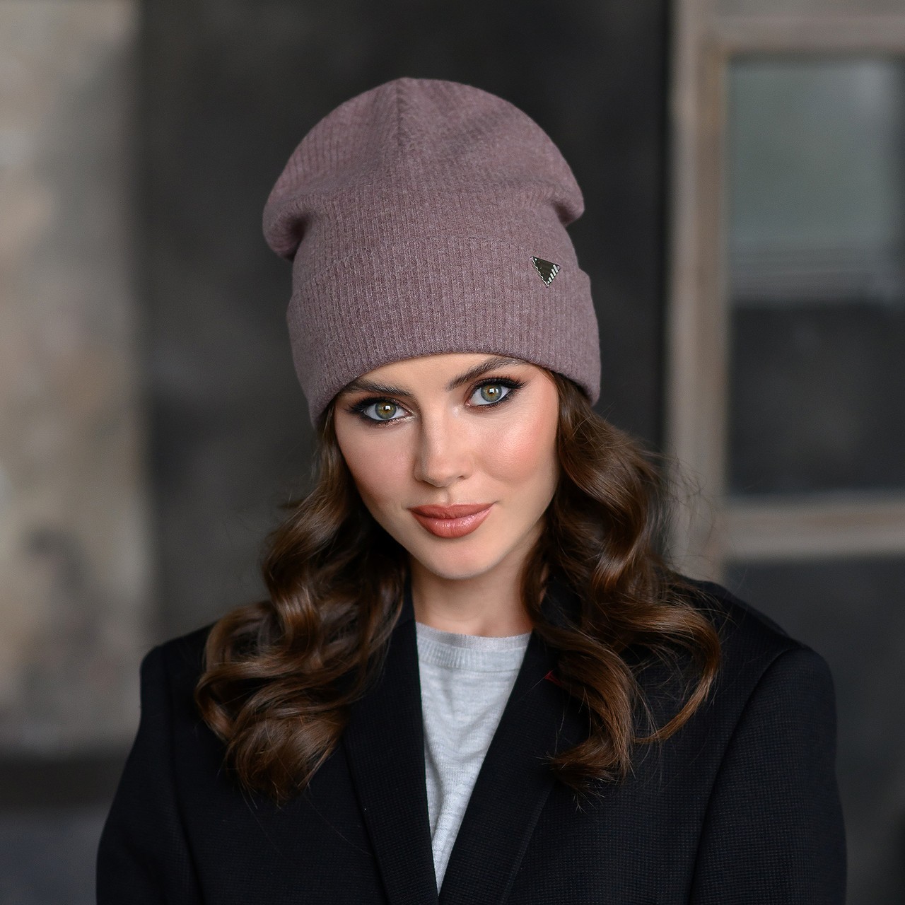 

Модная шапка-бини женская La Visio Флорина пыльная роза