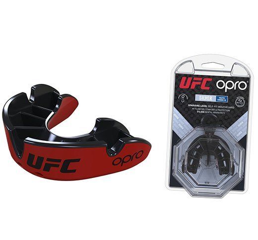 

Капа Junior Silver UFC Opro Красно-черный (37362019)
