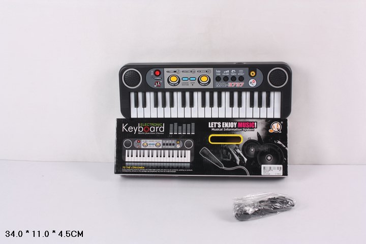 

Синтезатор с микрофоном кор. 34*11*4,5см MQ3737