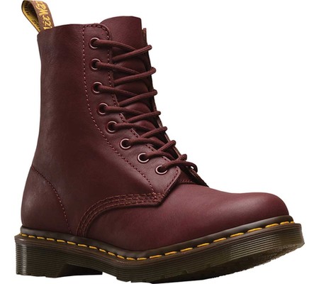 

Женские ботинки Dr. Martens Pascal 8-Eye Boot Cherry Red Virginia 42