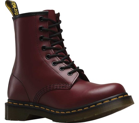 

Женские ботинки Dr. Martens 1460 8-Eye Boot W Cherry Red Smooth 38