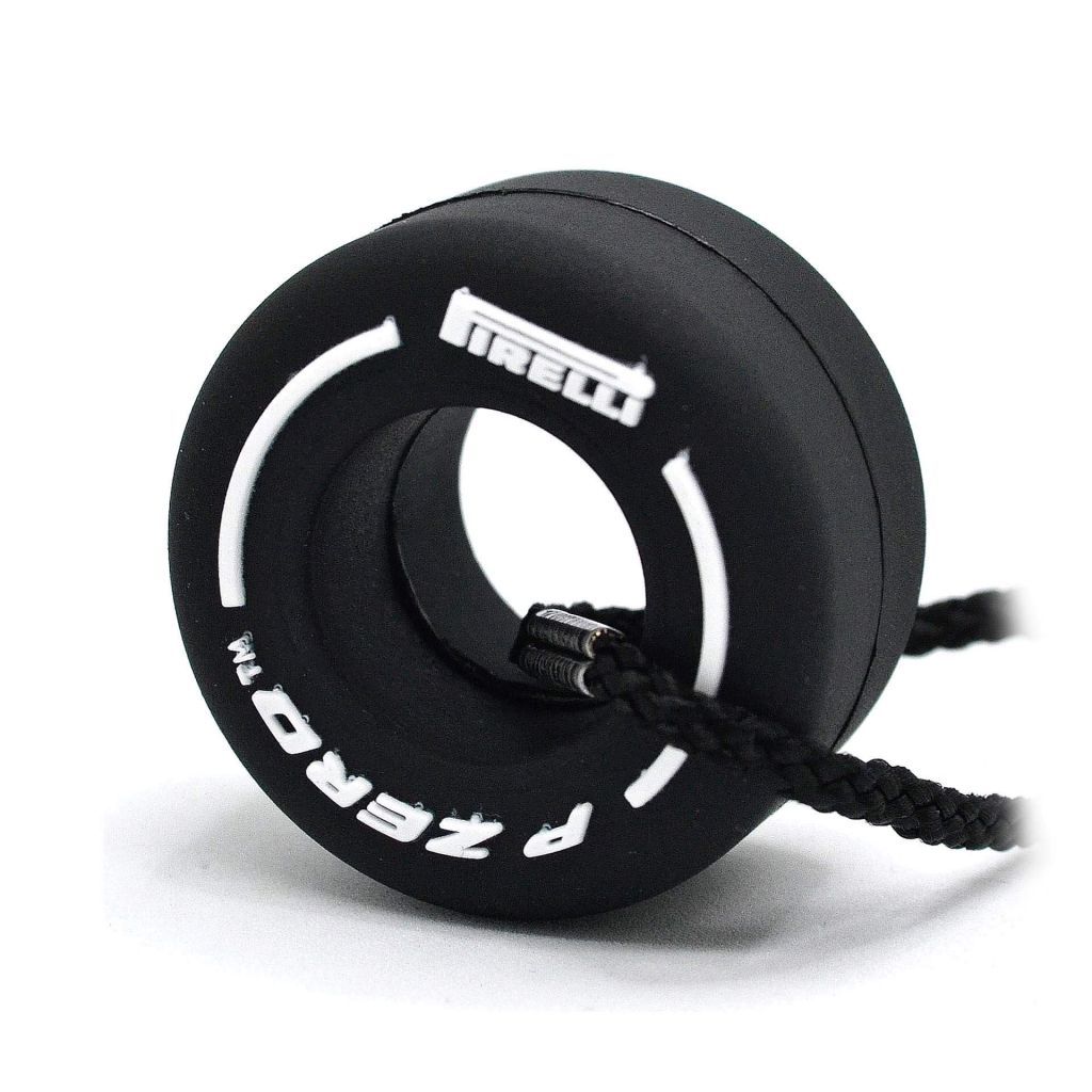 

ПОКРЫШКА F1 Pirelli P ZERO Medium - WHITE