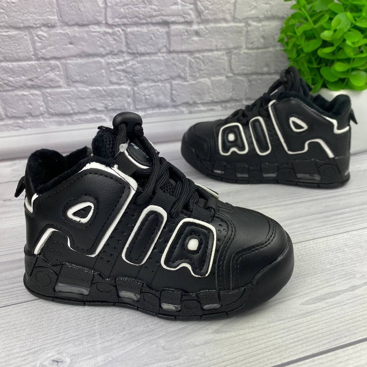 

Кроссовки для мальчика деми утепленные Jong Golf 1050 р.28 17,7 см черные с белым