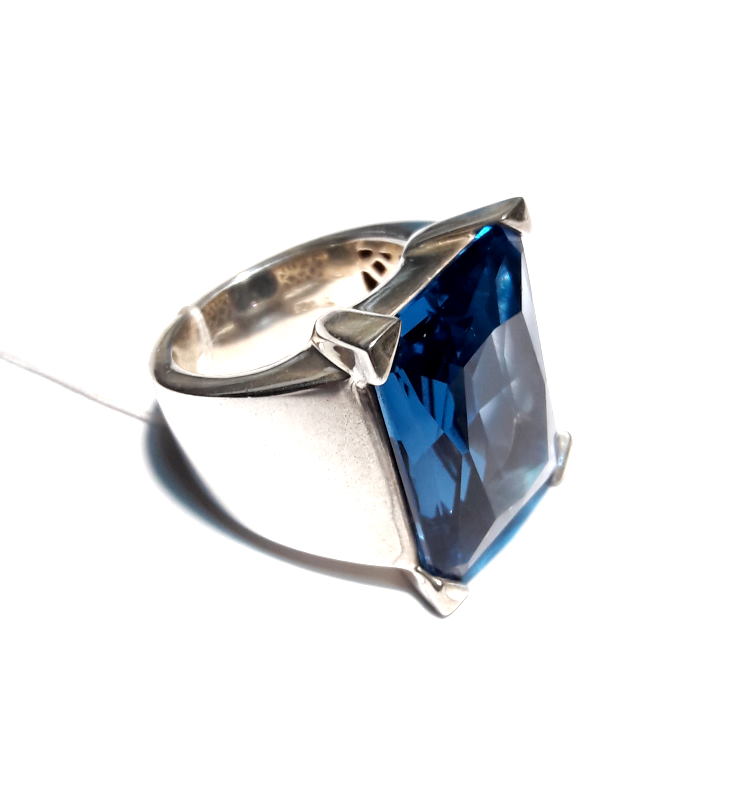 

Кольцо Thomas Sabo TR1593-1-023