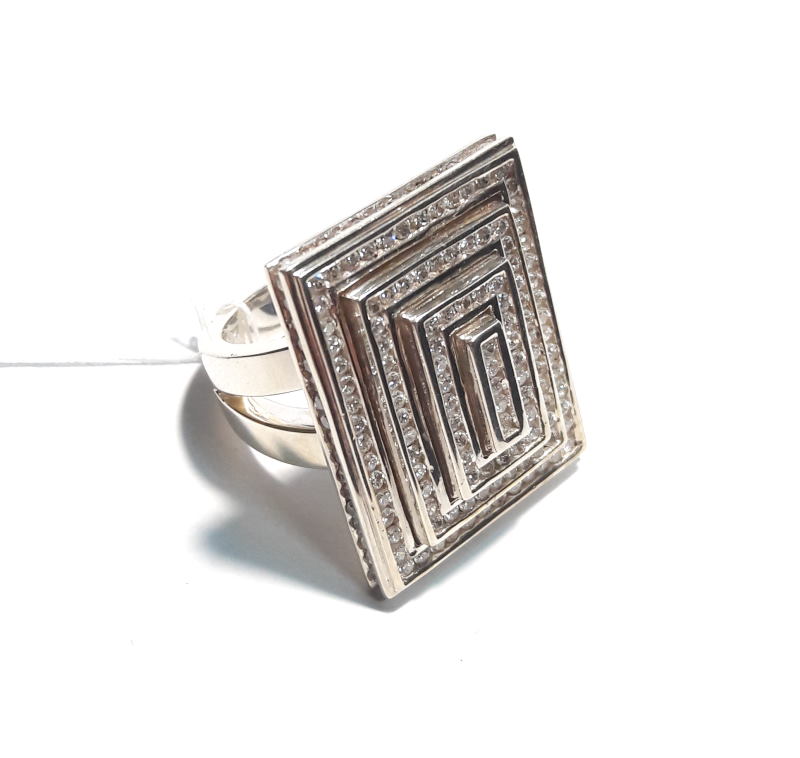 

Кольцо Thomas Sabo TR1583-1-066