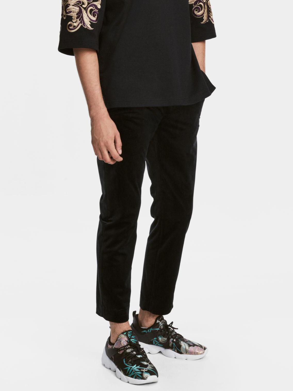 

Брюки H&M XAZ168497PVBD  Черные, Брюки H&M XAZ168497PVBD 50 Черные