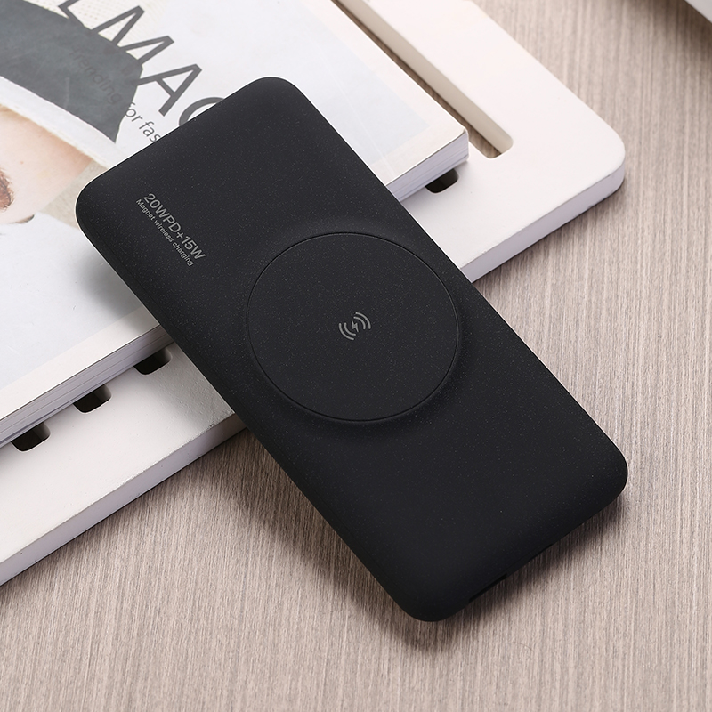 

УМБ Power Bank с Magsafe Evio D12 на 10000 мАч (Черный)