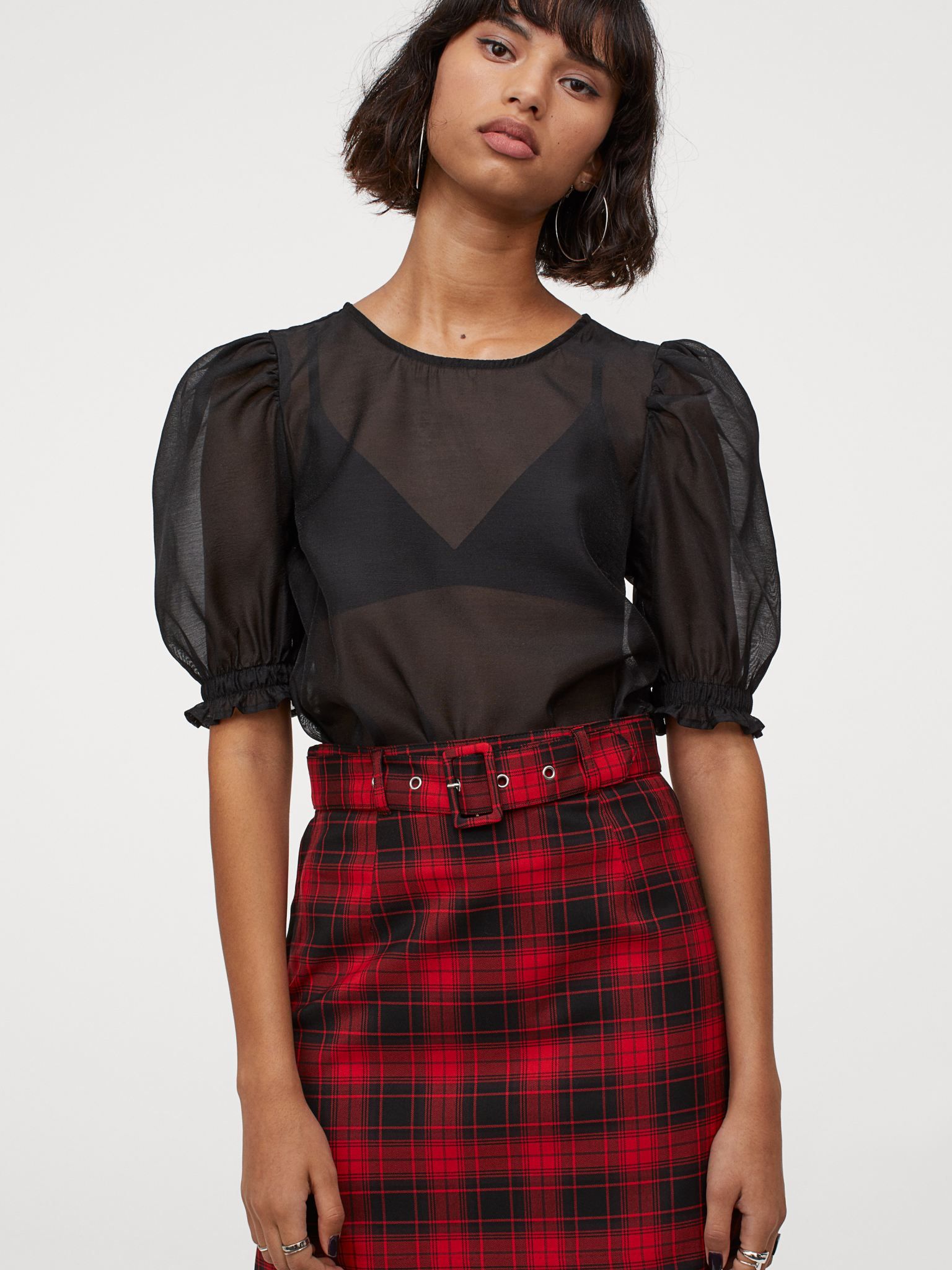 

Блузка H&M 928189003b24  Черная, Блузка H&M 928189003b24 36 Черная